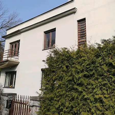 Boulevard Solvay Crt**g * Σαρλρουά